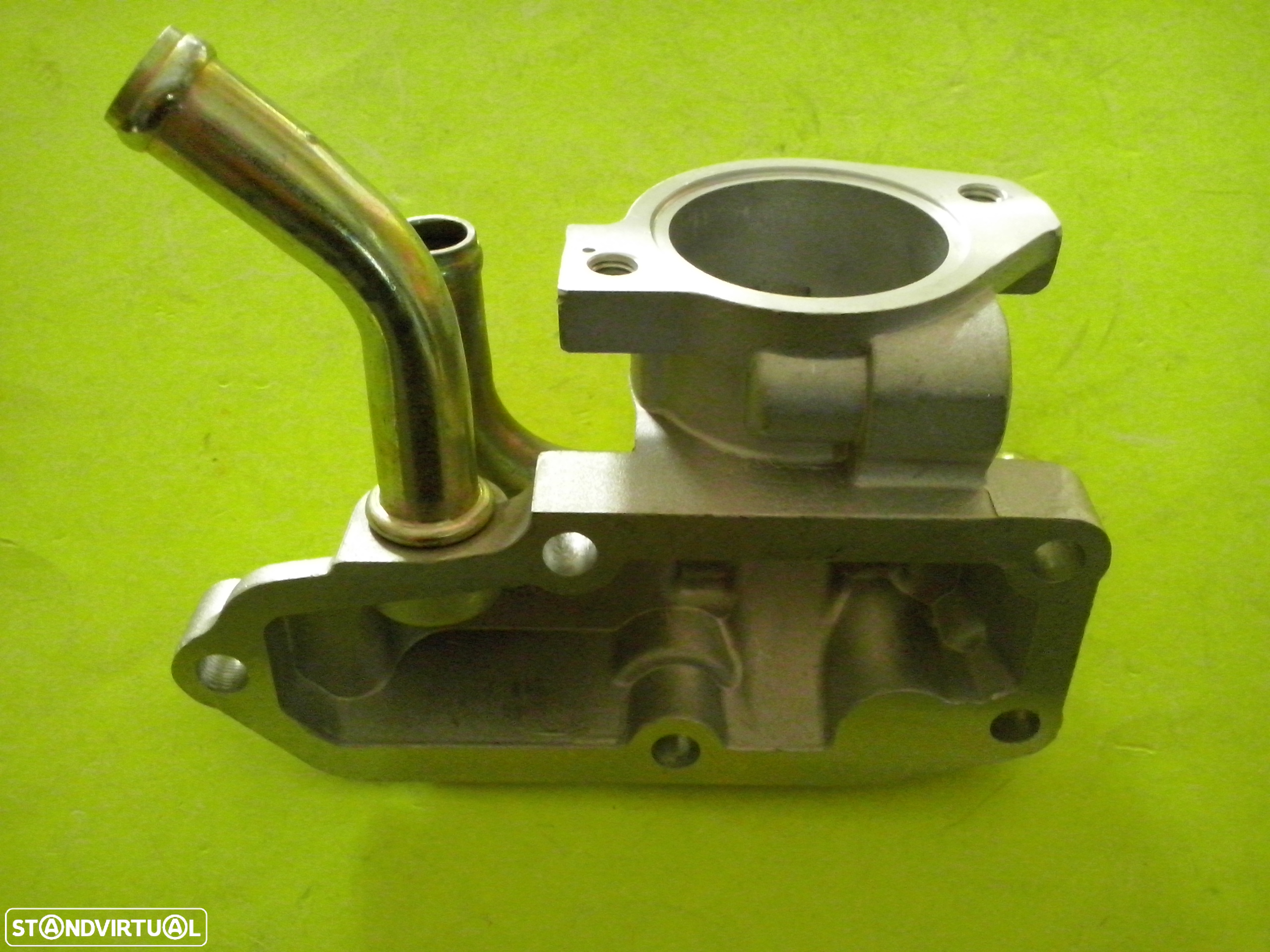 Caixa do termostato Opel Campo Bedford Brava NOVO - 2