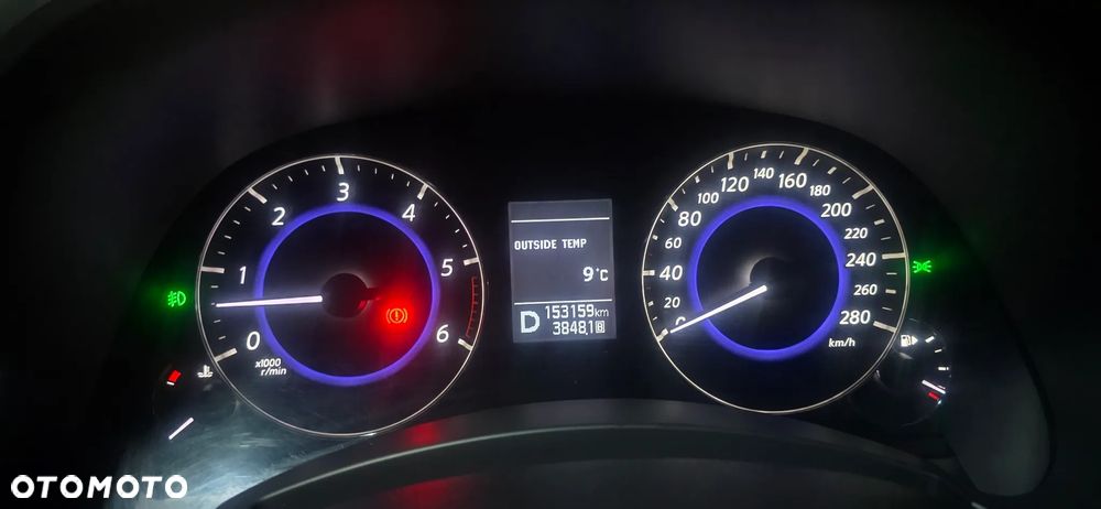 Infiniti QX70 3.0d S Premium - 12