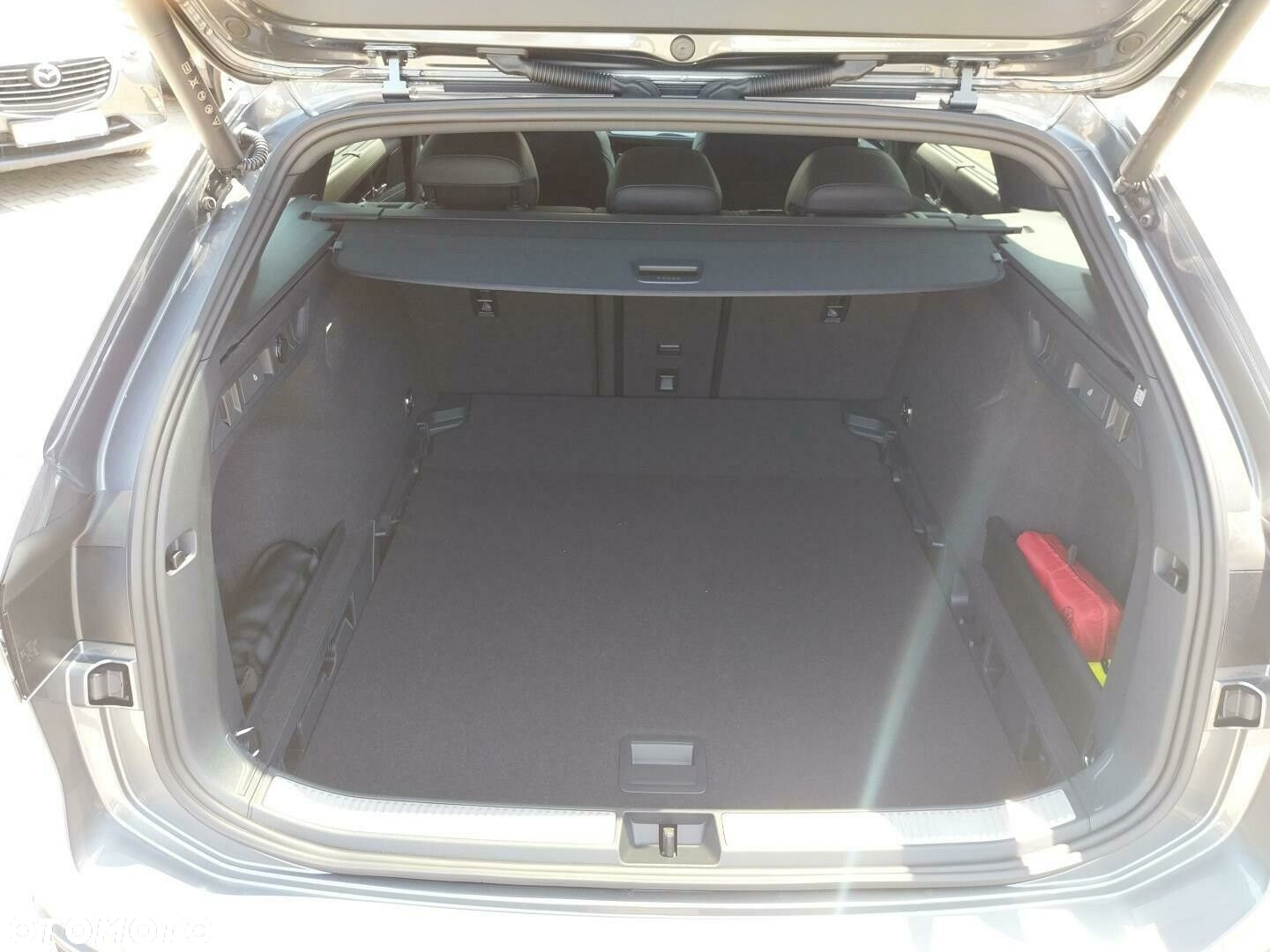 Volkswagen Passat - 5