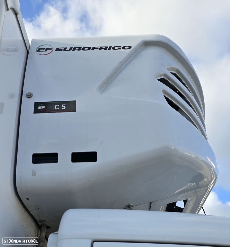 Mercedes-Benz Sprinter 517 - 6