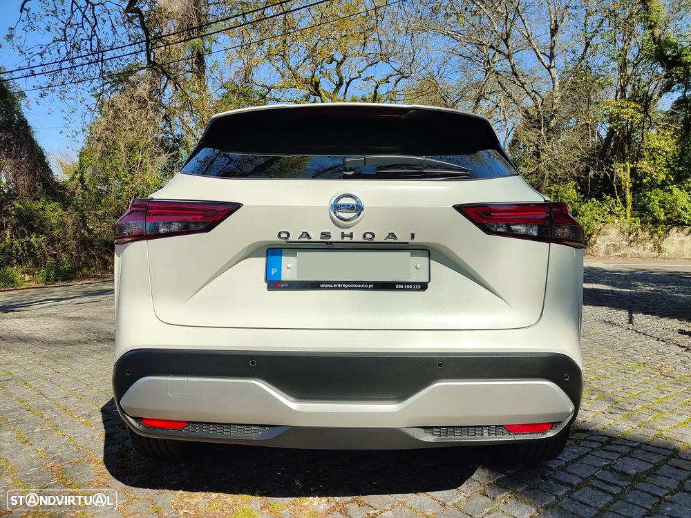 Nissan Qashqai 1.3 DIG-T N-Connecta LED+TT+SKY - 26