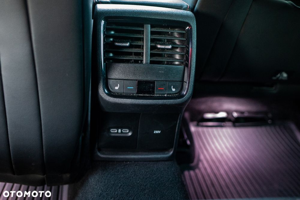 Skoda Octavia 2.0 TSI RS DSG - 22