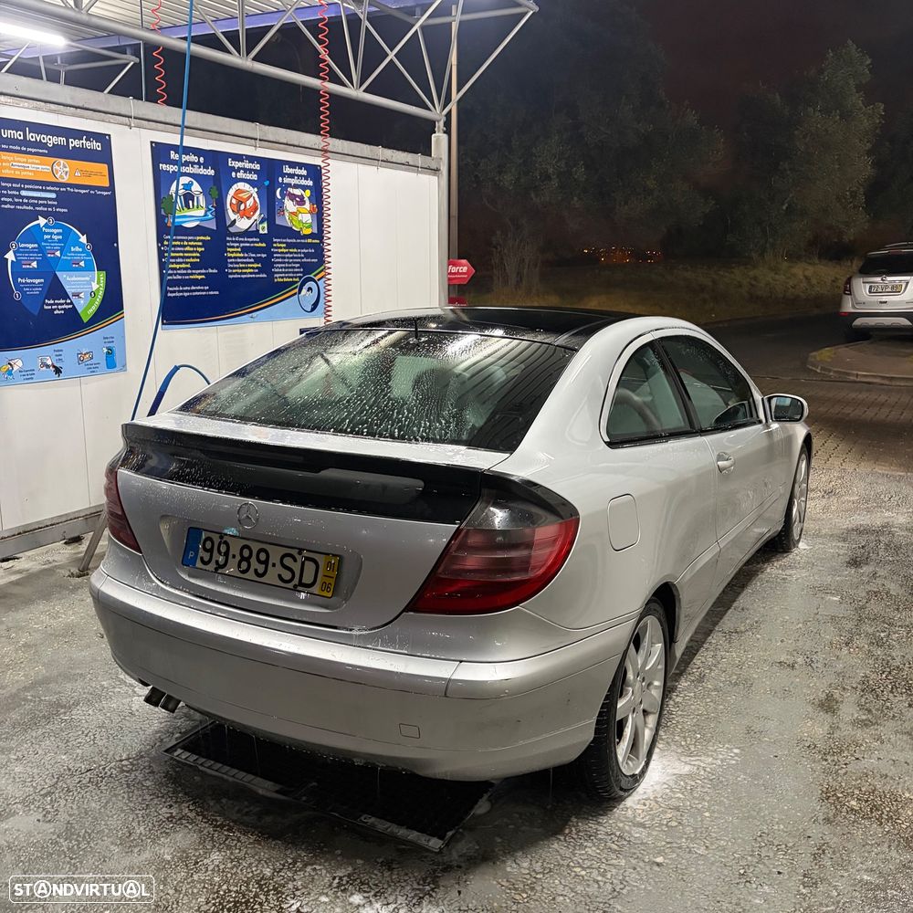 Mercedes-Benz CLK 200 - 2