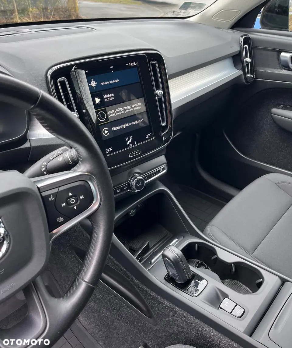 Volvo XC 40 B4 B Momentum Pro - 8