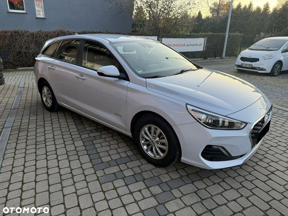 Hyundai i30 1.4 BlueDrive Comfort - 4