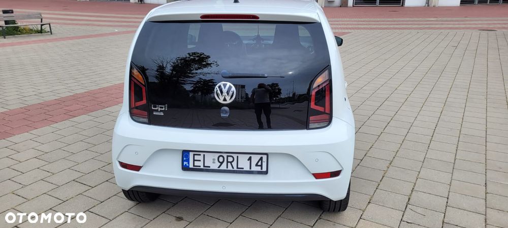 Volkswagen up! - 6