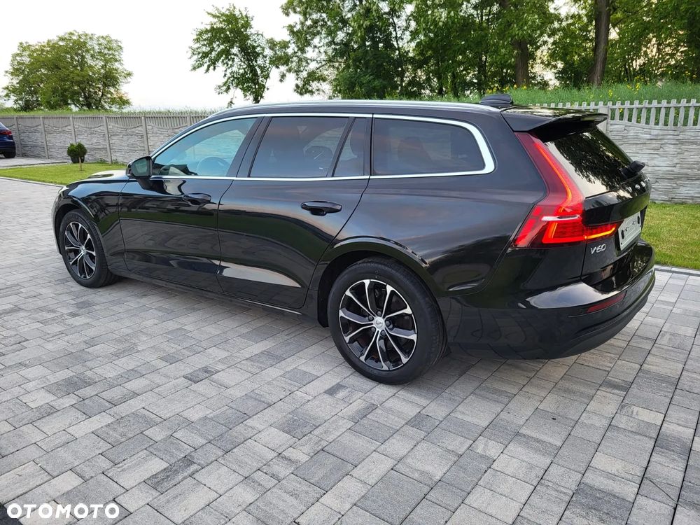 Volvo V60 D3 Momentum - 4