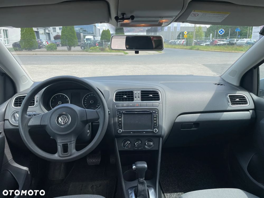 Volkswagen Polo 1.4 DSG Team - 12