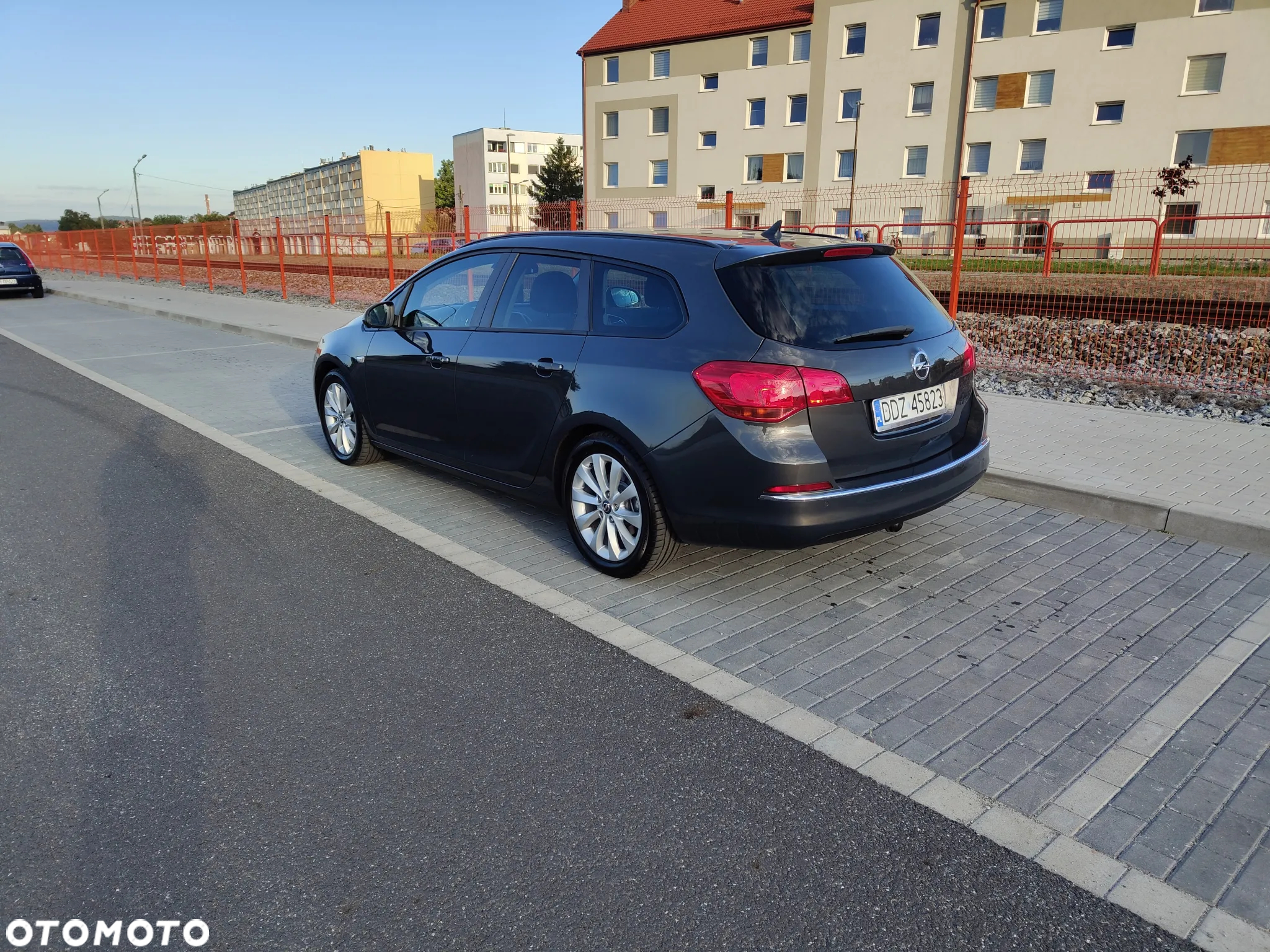 Opel Astra IV 1.7 CDTI Sport - 3