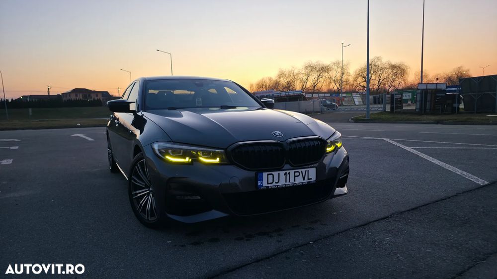 BMW Seria 3 320d xDrive AT MHEV - 1
