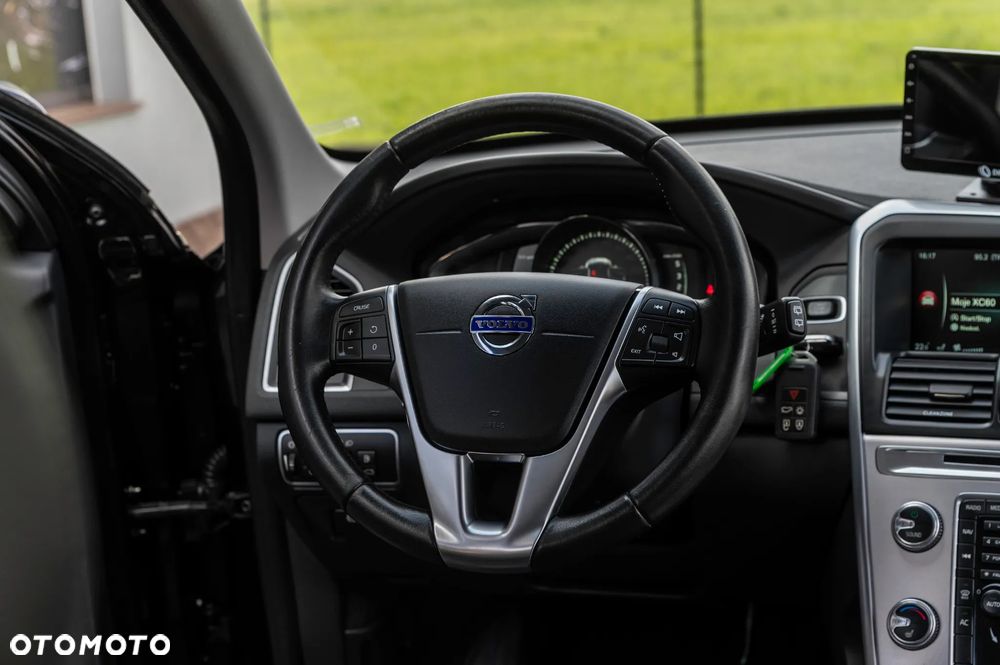 Volvo XC 60 - 24