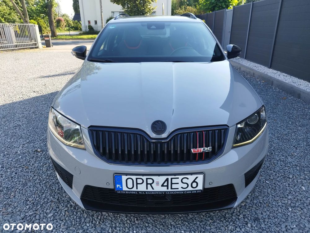 Skoda Octavia 2.0 TDI 4x4 RS Challenge DSG - 2