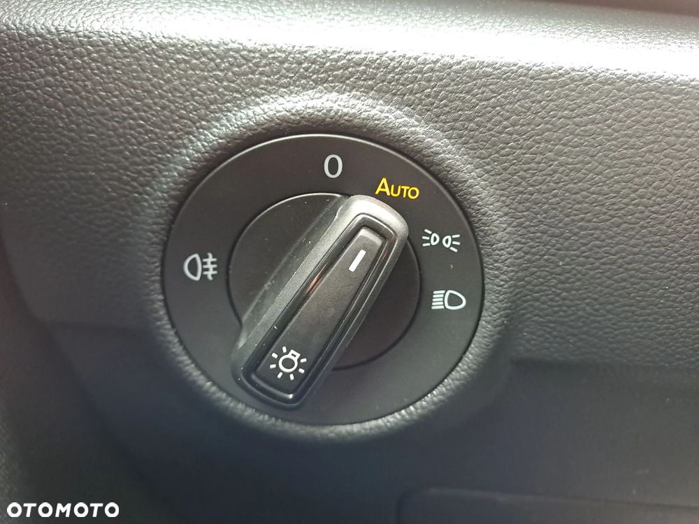 Volkswagen T-Roc 1.5 TSI Life DSG - 26