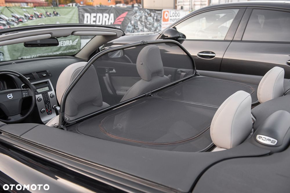 Volvo C70 2.4i Summum - 25