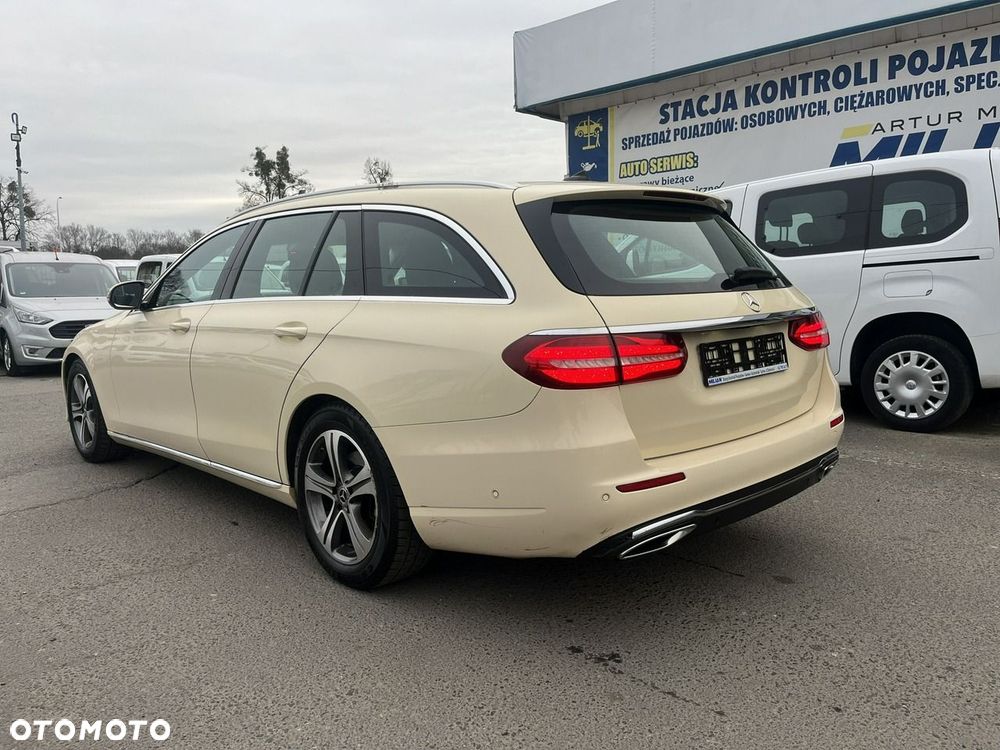 Mercedes-Benz E-Class 2019 photo 3
