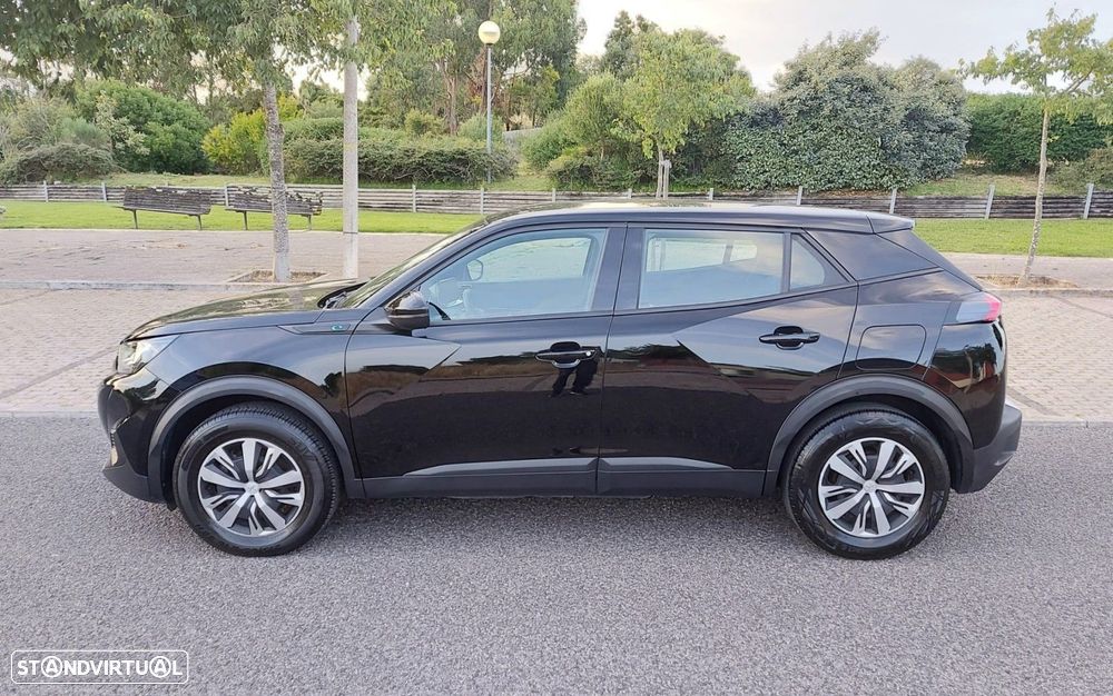 Peugeot e-2008 50 kWh Active Pack — fotografia 9