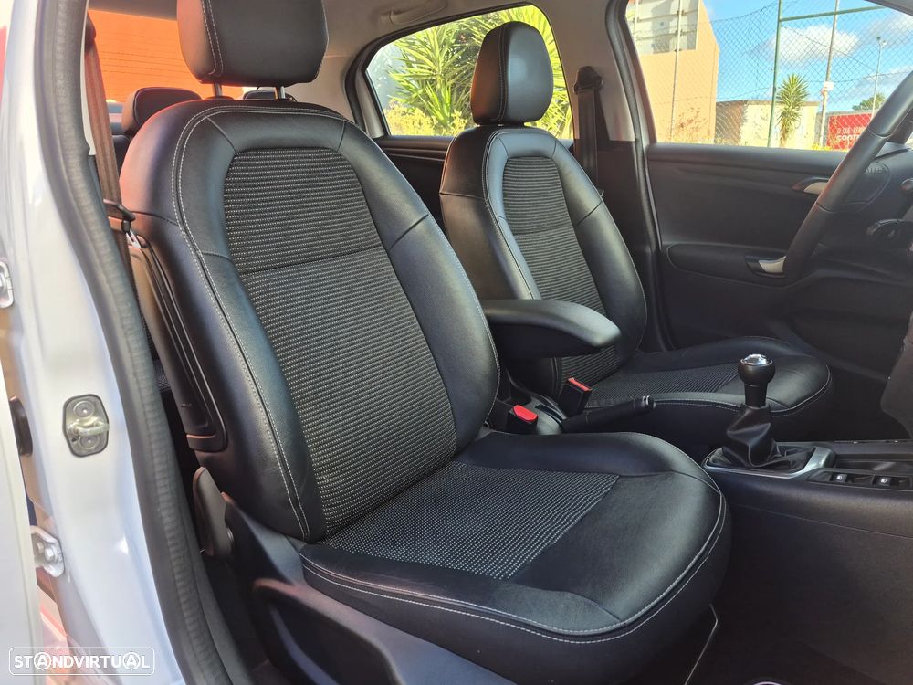 Citroën C-Elysée 1.2 PureTech Shine - 9