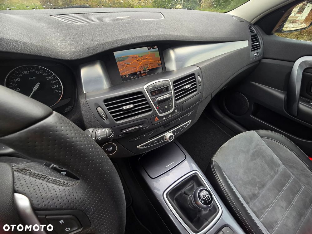 Renault Laguna 2.0 dCi Bose Edition - 30