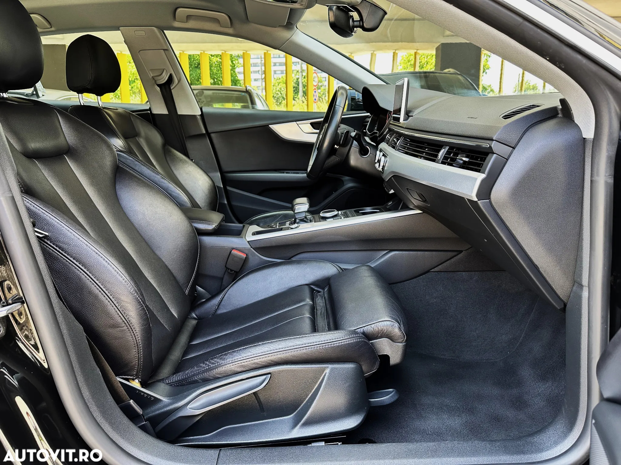 Audi A5 Sportback 2.0 TDI S tronic - 11