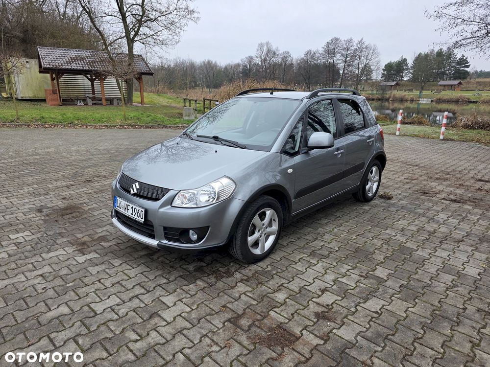 Suzuki SX4 1.6 VVT 4x2 Comfort - 1