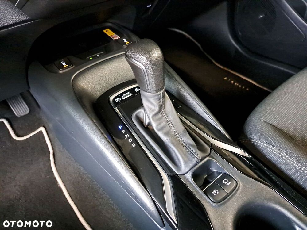 Toyota Corolla 1.8 Hybrid Comfort - 27