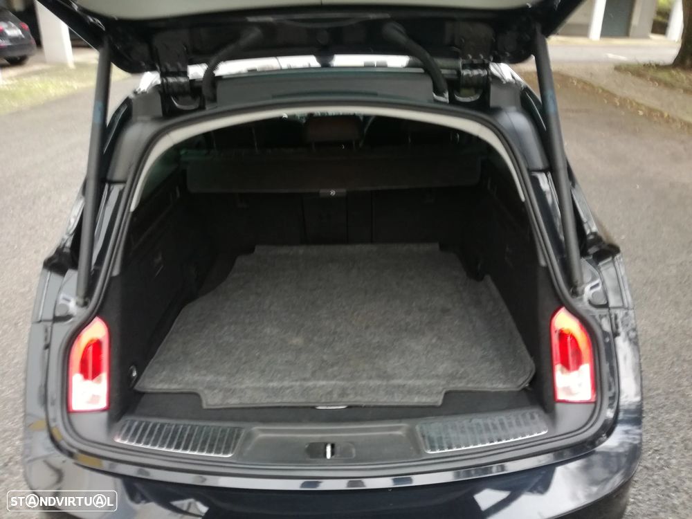 Opel Insignia Sports Tourer 2.0 CDTi Executive S/S - 12