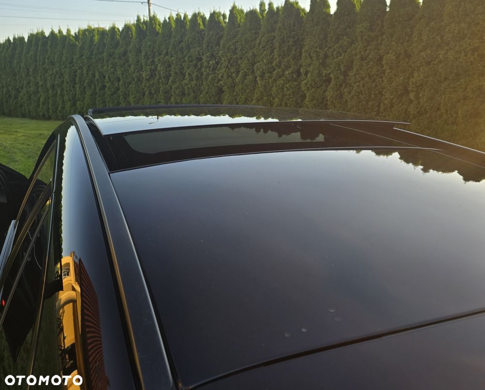 Mercedes-Benz Klasa E 220 d T 9G-TRONIC AMG Line - 29