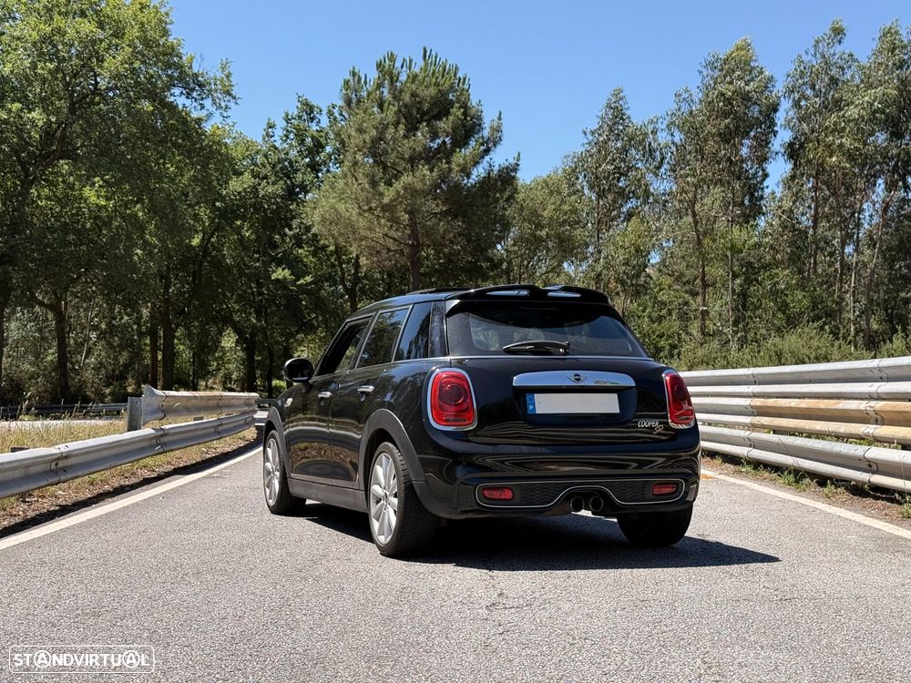MINI 5 Portas Cooper SD Sport Aut. Seven Chili - 3