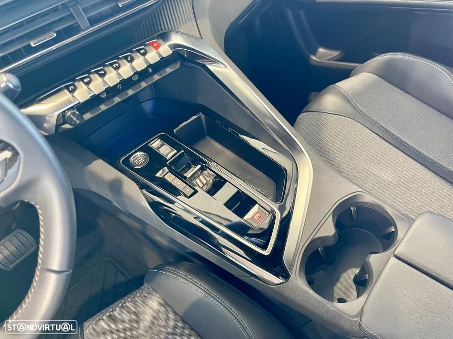 Peugeot 3008 1.2 Hybrid Allure Pack e-DCS6 - 14