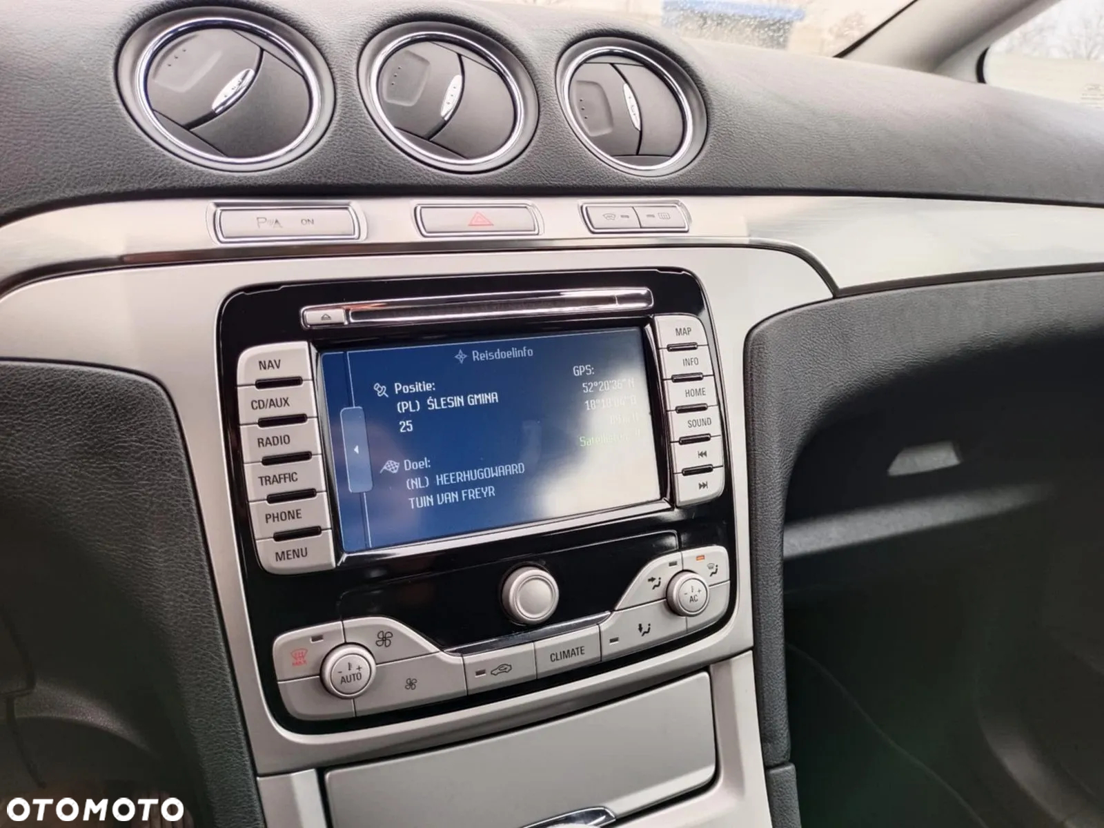 Ford S-Max 2.0 FF Trend - 14