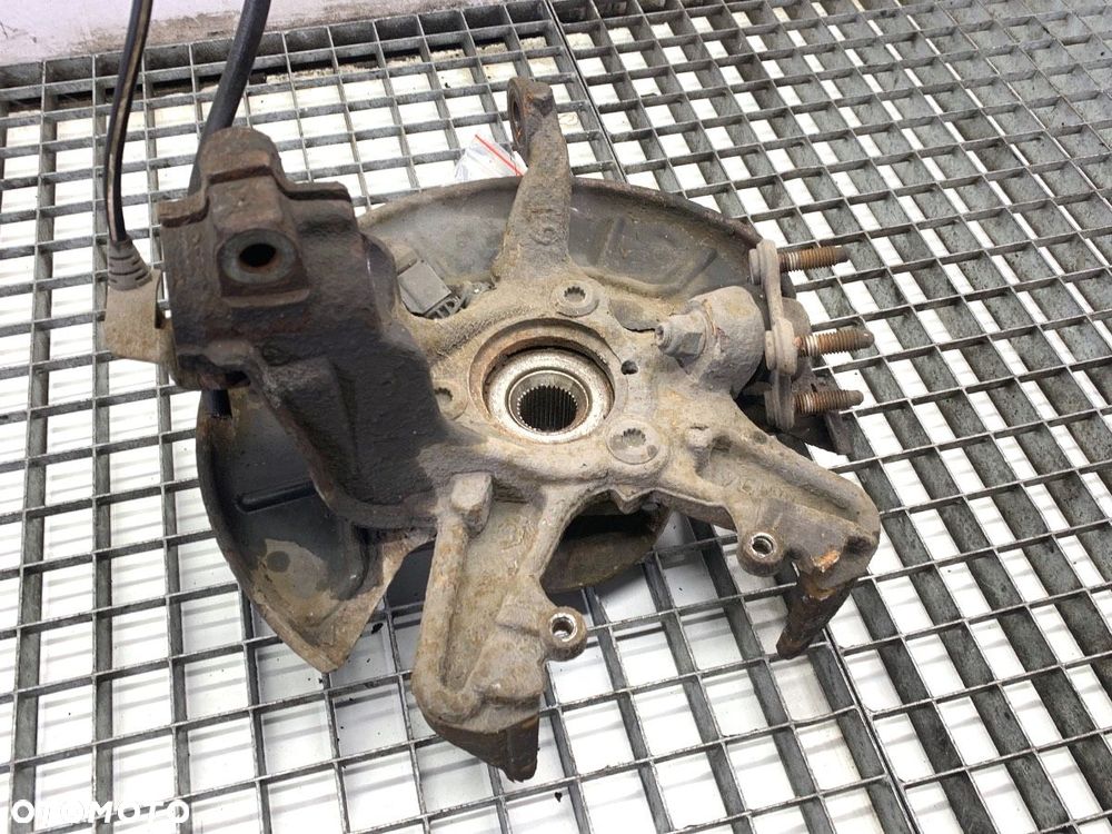 ZWROTNICA PRAWY PRZÓD  SKODA YETI (5L) 2009 - 2017 1.4 TSI 90 kW [122 KM] benzyna 2010 - 2015 - 3