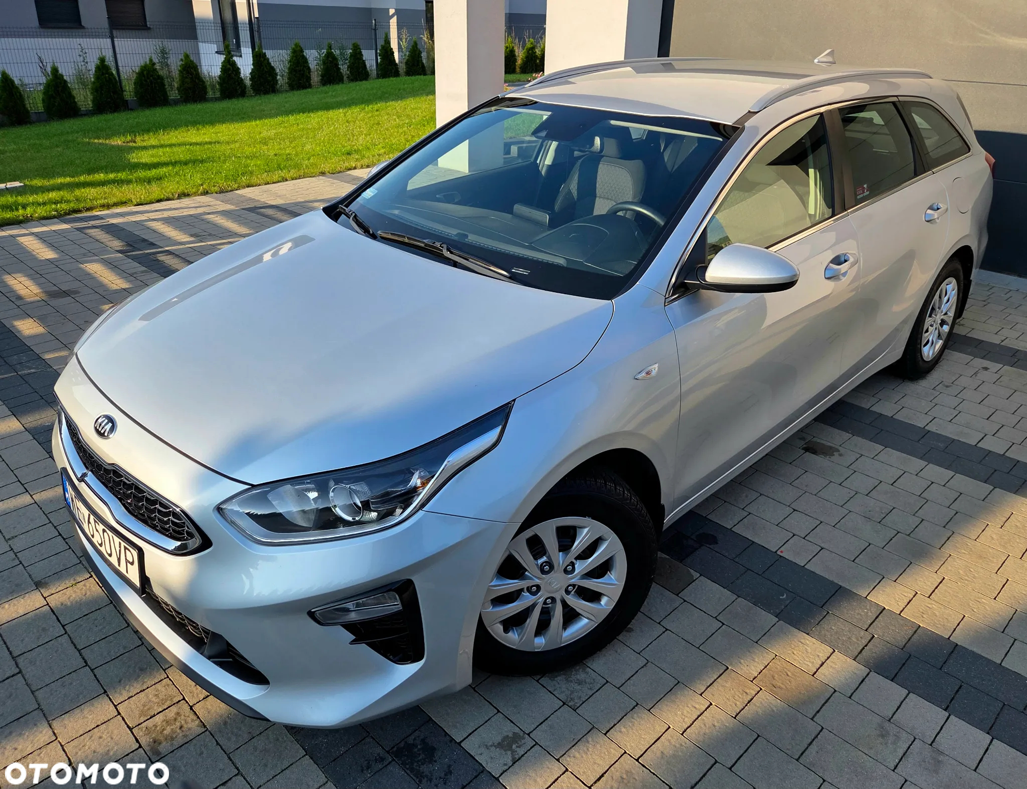 Kia Ceed 1.6 CRDi SCR M - 11