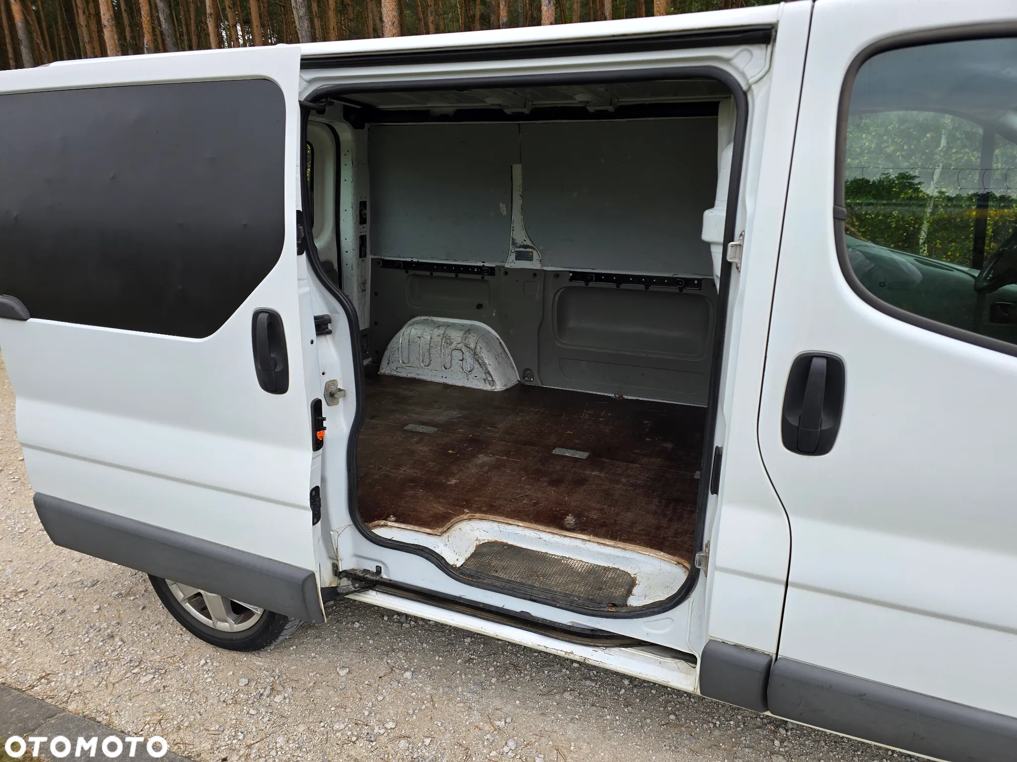 Opel VIVARO - 15