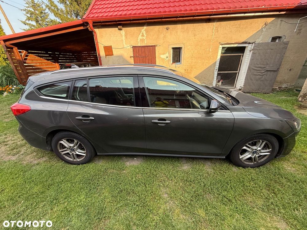 Ford Focus - 10