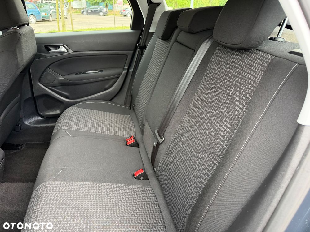 Peugeot 308 1.5 BlueHDi Allure S&S EAT6 - 18
