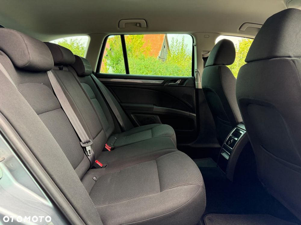 Skoda Superb 2.0 TDI Comfort - 11
