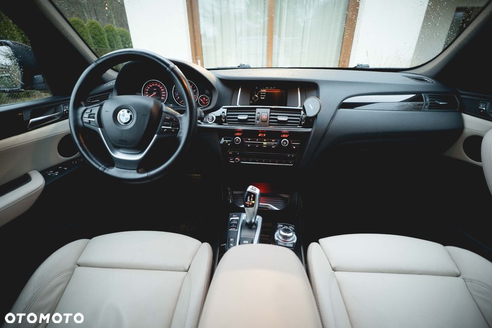 BMW X3 xDrive28i xLine - 19
