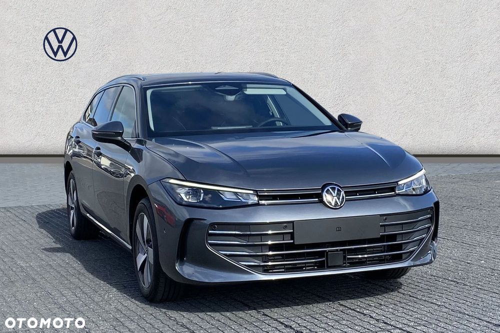 Volkswagen Passat Variant 2.0 TDI SCR Business Plus DSG - 9