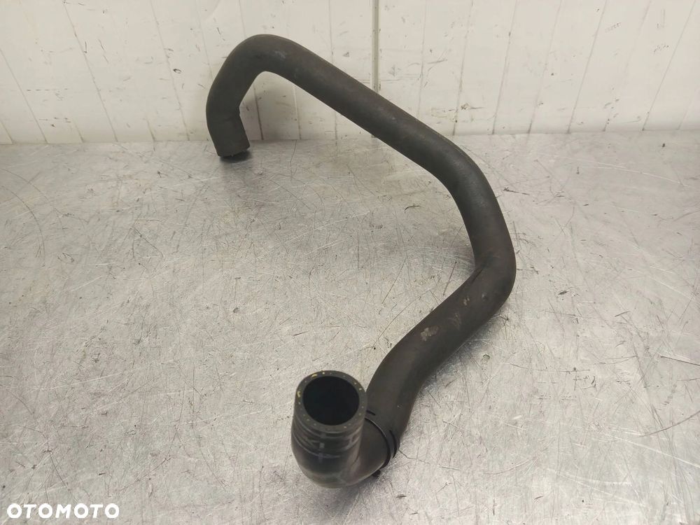 Przewód wodny Wąż wody Volkswagen Seat Skoda Audi 1.9 TDI 3C0122051AT - 1