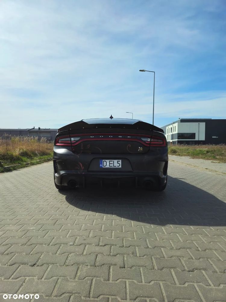 Dodge Charger 6.4 Scat Pack - 9