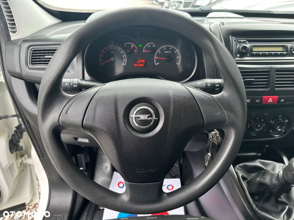 Opel Combo - 26