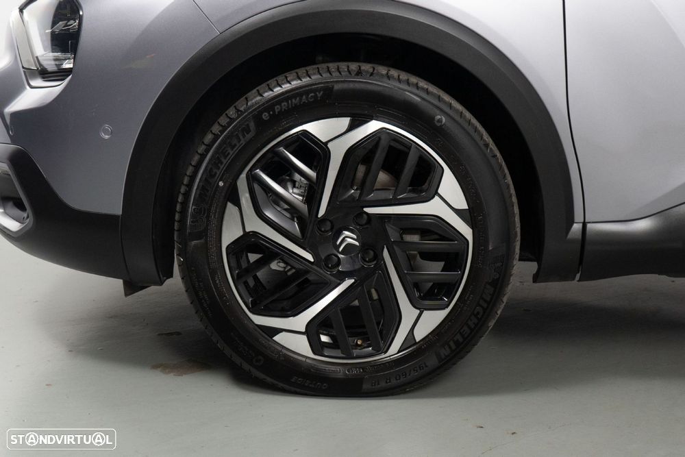 Citroën C4 1.2 PureTech Shine Pack EAT8 - 26