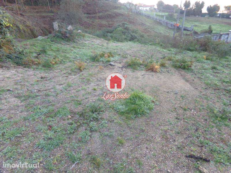 Terreno com  915 m2 - Arnoso Santa Maria - Vila Nova de Famalicão - Grande imagem: 3/6
