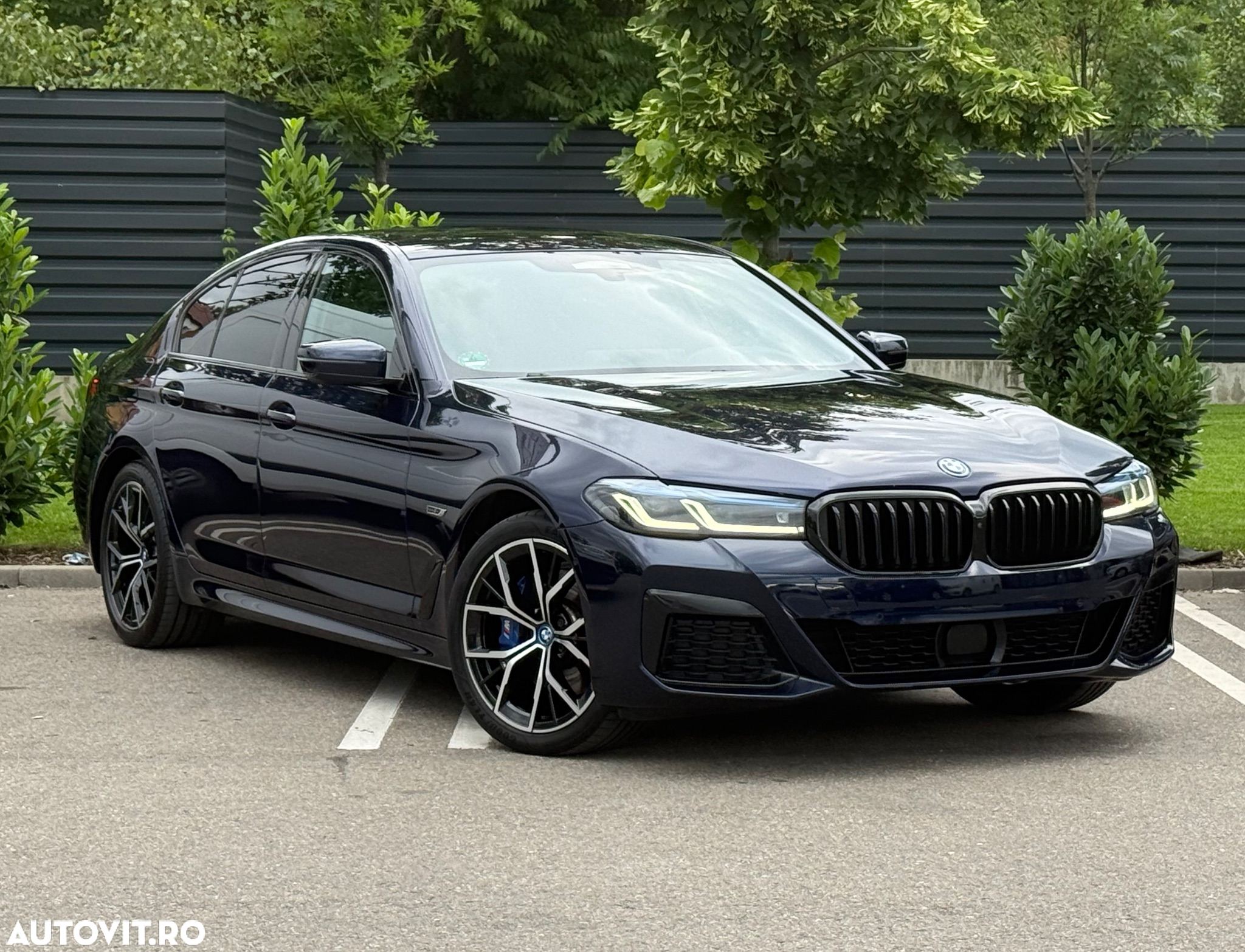 BMW Seria 5 530e AT PHEV - 11