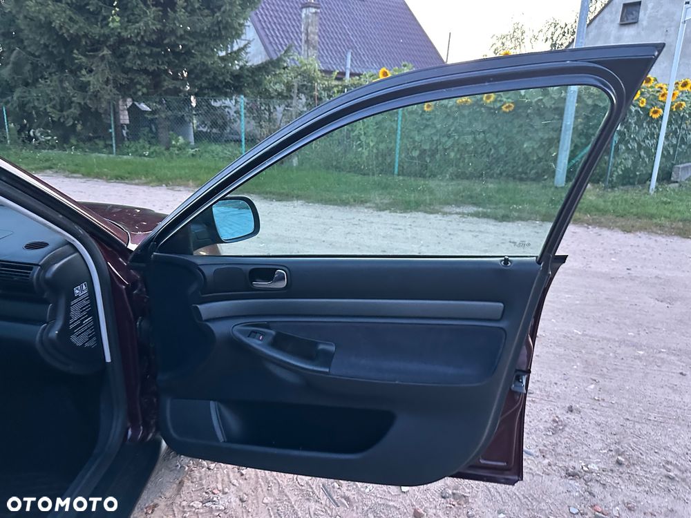 Audi A4 Limousine - 14