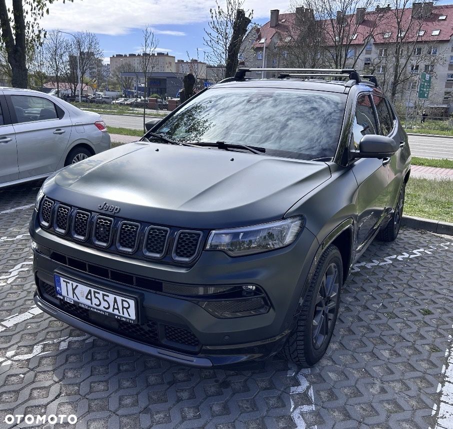 Jeep Compass - 1
