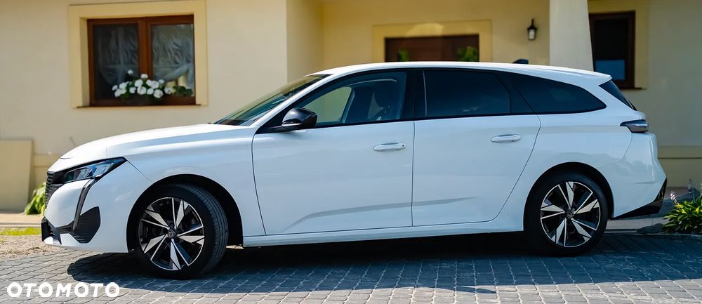 Peugeot 308 BlueHDi 130 EAT8 Stop & Start Allure Pack - 12