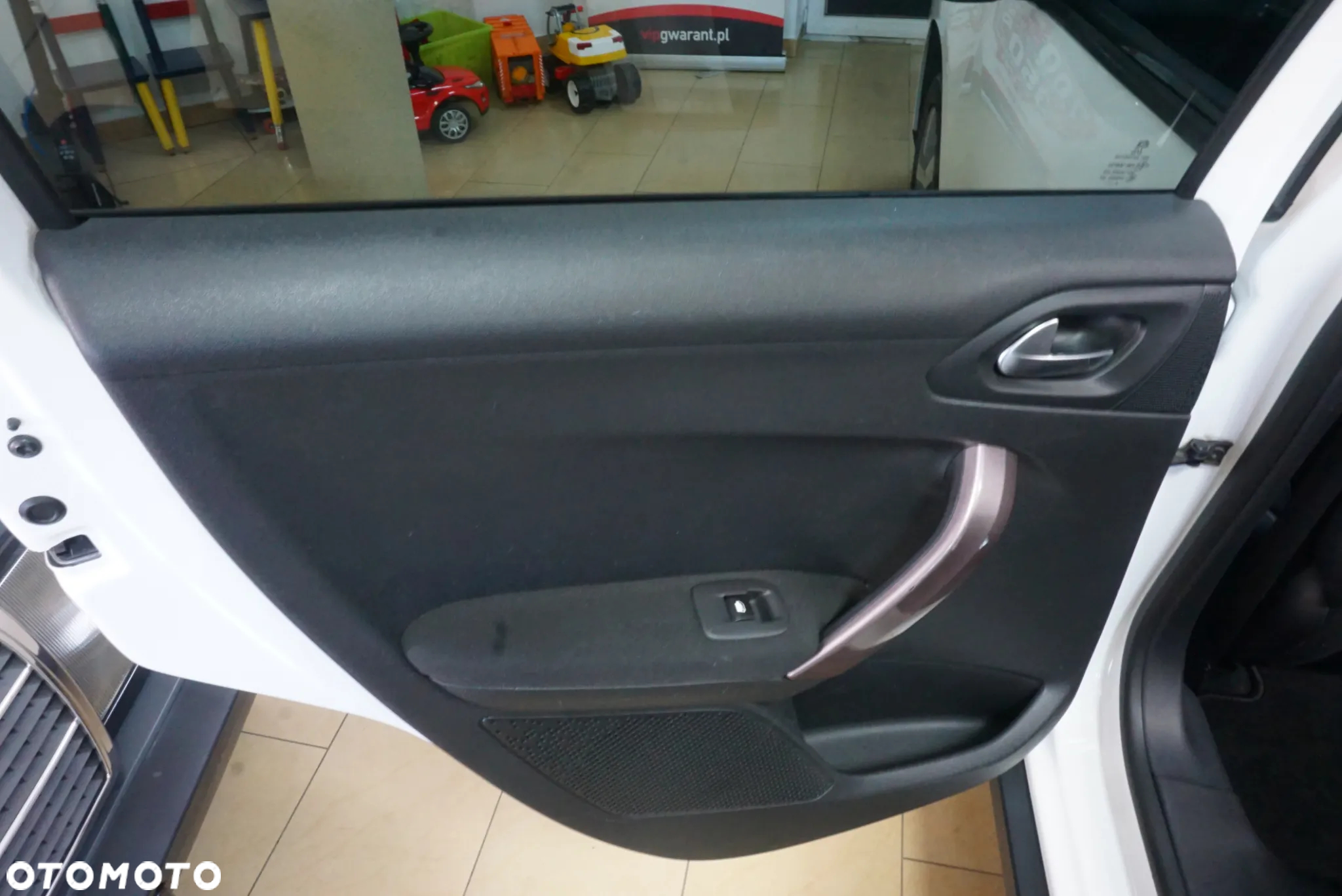Peugeot 2008 82 e-VTI ETG5 Active - 19
