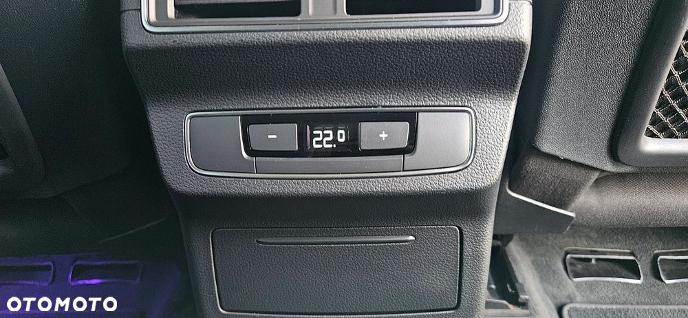 Audi Q5 40 TDI Quattro S tronic design - 16