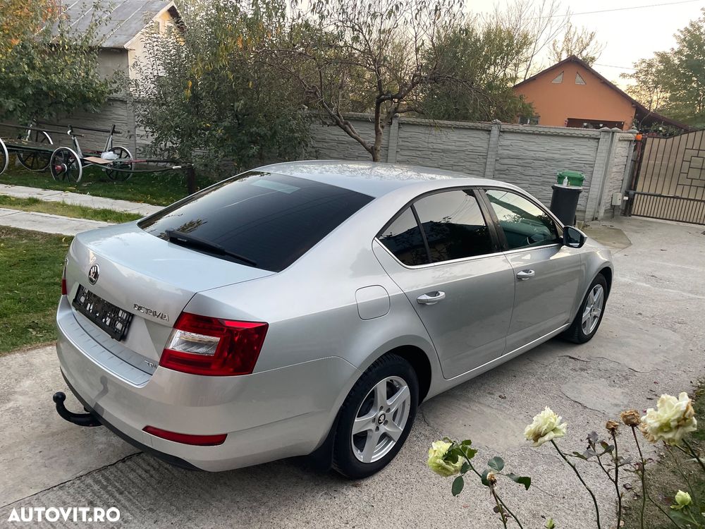 Skoda Octavia - 3